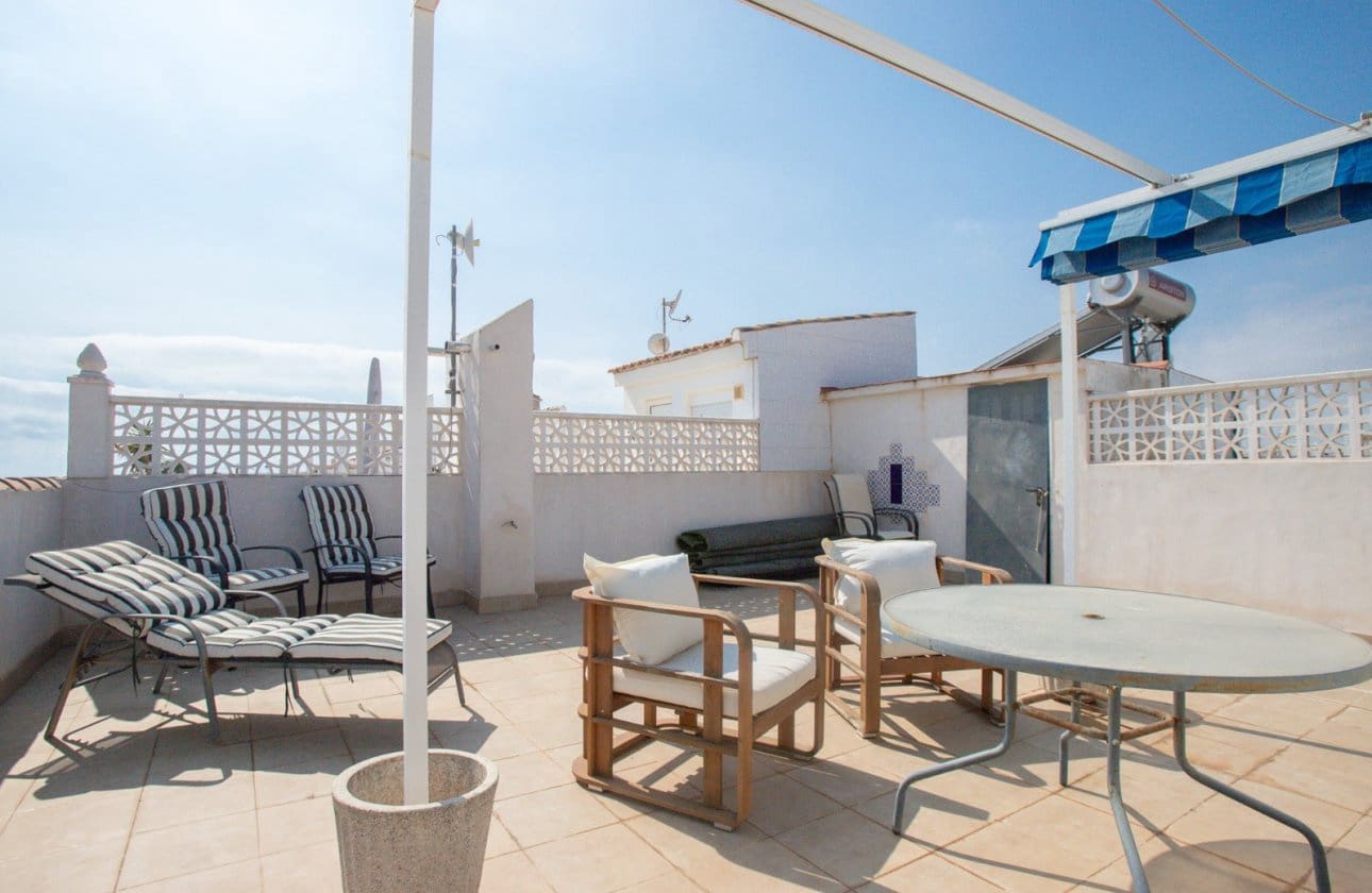 3 soveværelse Bungalow til salg i La Florida med swimmingpool - € 178.900 (Ref: 10165467)