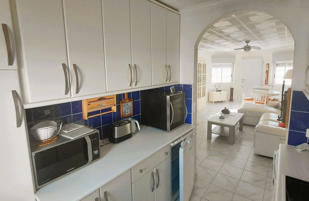 2 Zimmer Villa zu verkaufen in San Fulgencio mit Garage - 209.900 € (Ref: 10169056)