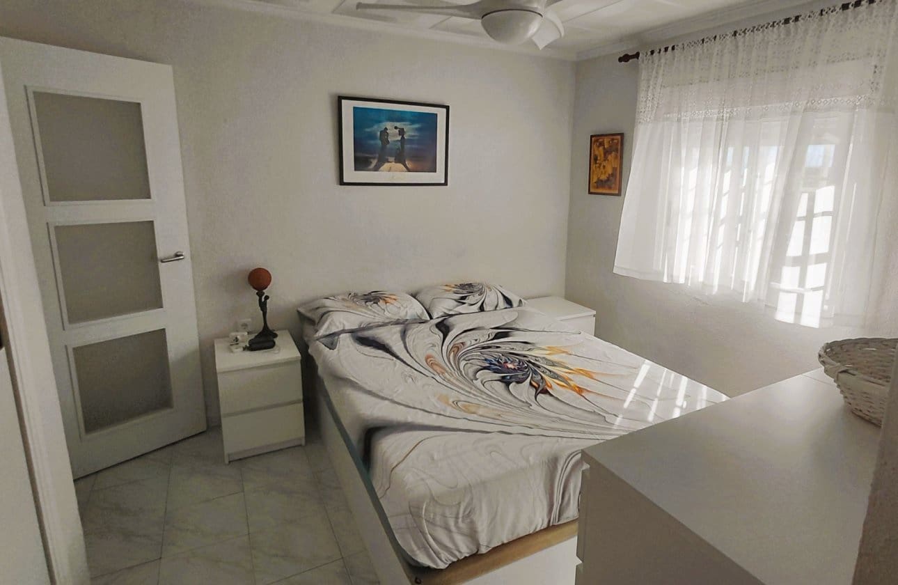 2 Zimmer Villa zu verkaufen in San Fulgencio mit Garage - 209.900 € (Ref: 10169056)