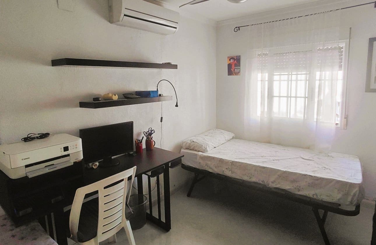 2 Zimmer Villa zu verkaufen in San Fulgencio mit Garage - 209.900 € (Ref: 10169056)