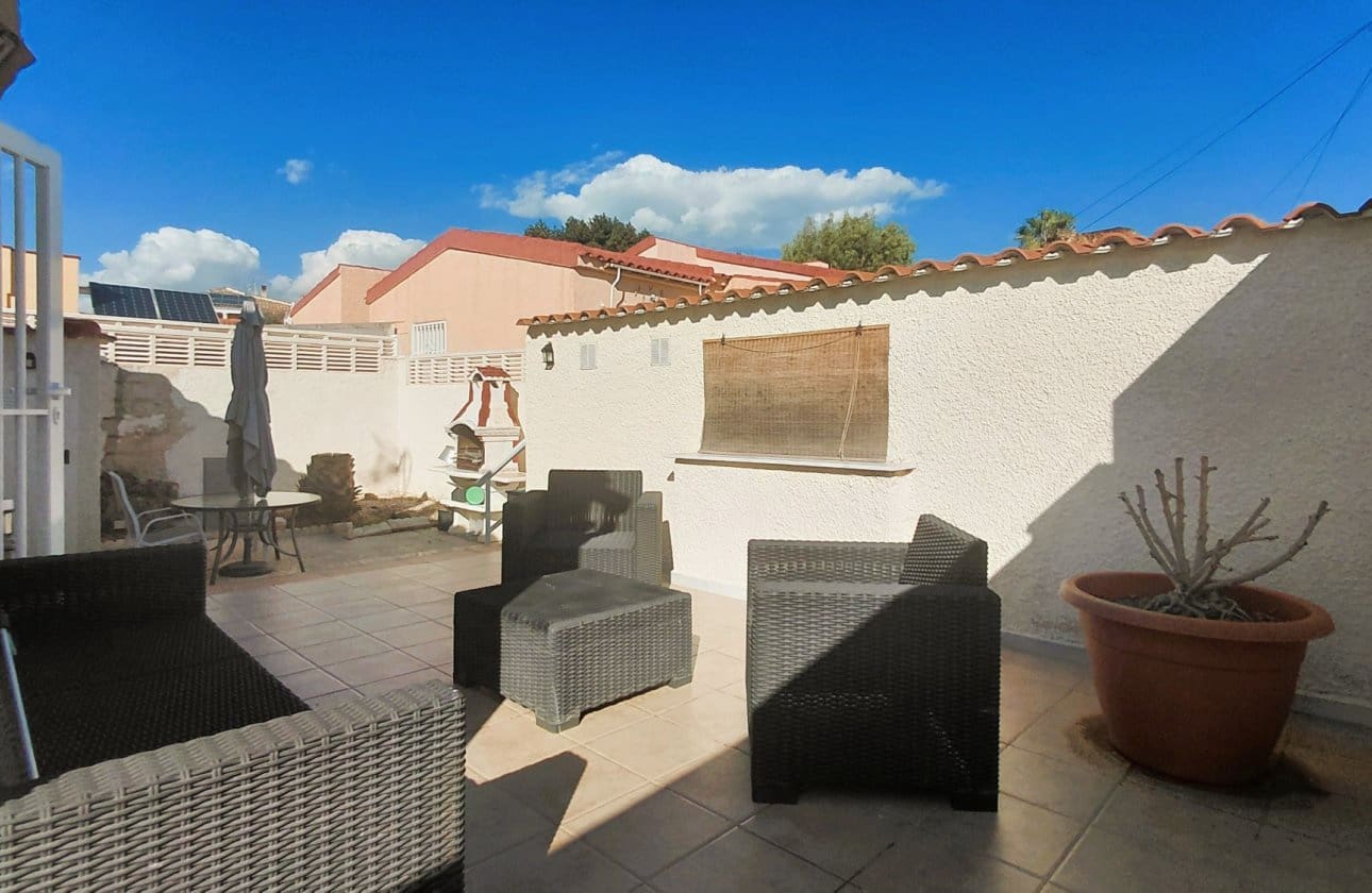 2 Zimmer Villa zu verkaufen in San Fulgencio mit Garage - 209.900 € (Ref: 10169056)