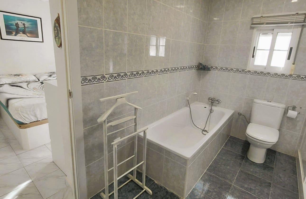 2 Zimmer Villa zu verkaufen in San Fulgencio mit Garage - 209.900 € (Ref: 10169056)
