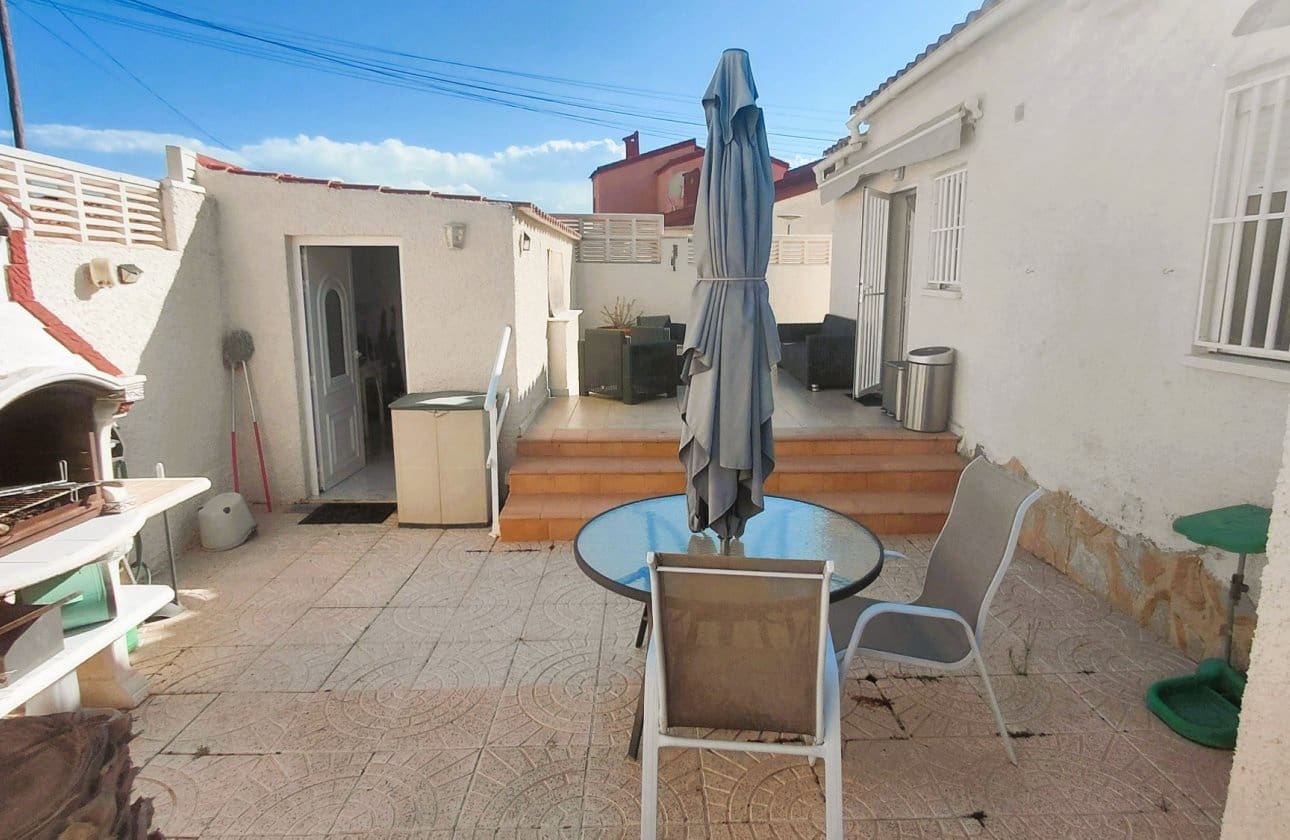 2 Zimmer Villa zu verkaufen in San Fulgencio mit Garage - 209.900 € (Ref: 10169056)