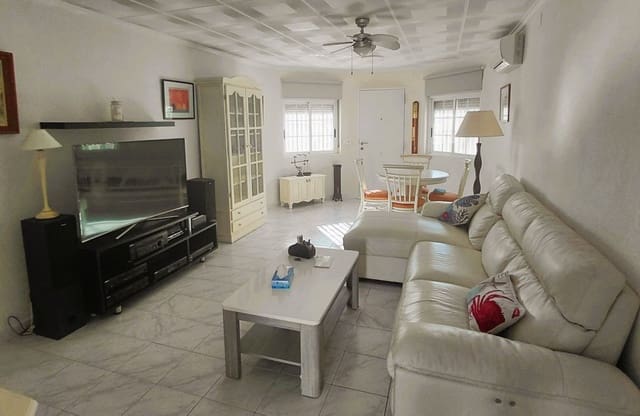 2 Zimmer Villa zu verkaufen in San Fulgencio mit Garage - 209.900 € (Ref: 10169056)