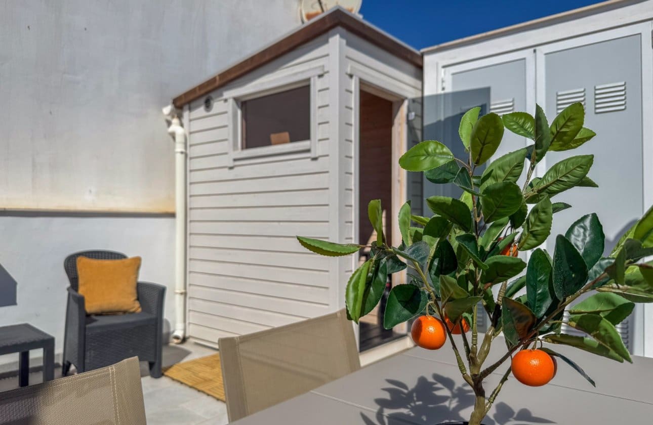 3 soveværelse Penthouse til salg i Torrevieja med swimmingpool garage - € 378.900 (Ref: 10181680)