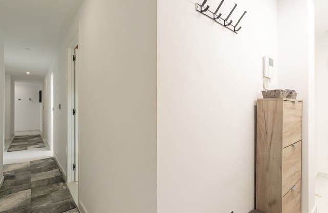 3 soveværelse Penthouse til salg i Centro, Torrevieja med swimmingpool garage - € 378.900 (Ref: 10181680)
