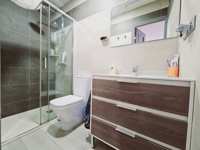 2 bedroom Townhouse for sale in La Marina, Elche / Elx - € 142,900 (Ref: 7897981)