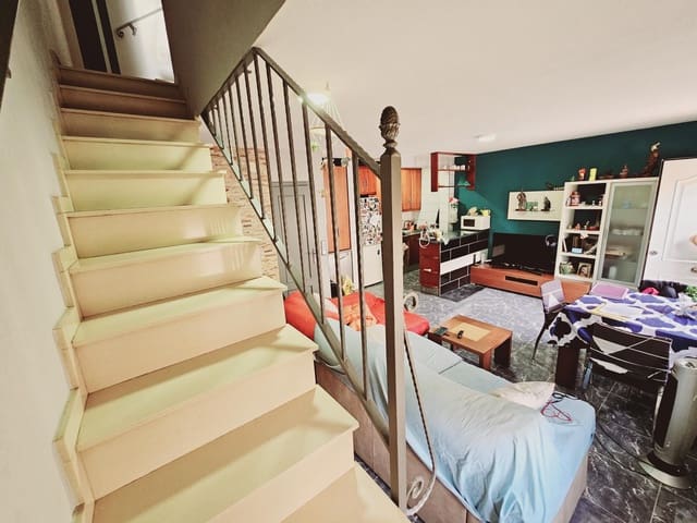 2 bedroom Townhouse for sale in La Marina, Elche / Elx - € 142,900 (Ref: 7897981)