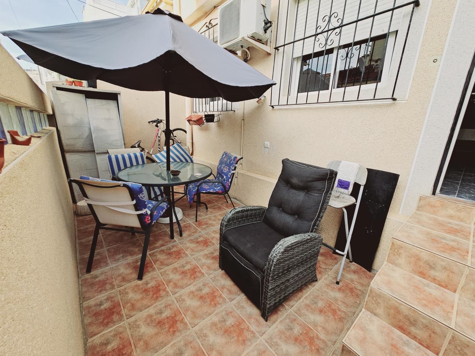 2 soveværelse Byhus til salg i La Marina - € 142.900 (Ref: 7897981)