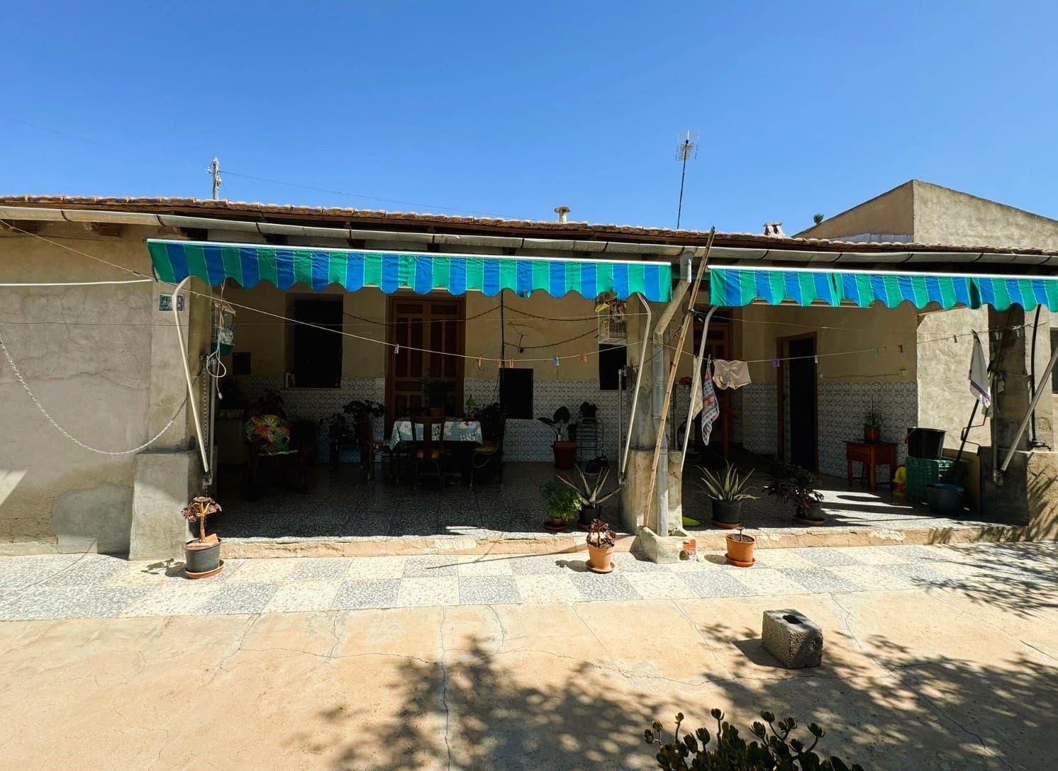 3 soveværelse Finca/Landehus til salg i La Hoya med garage - € 279.900 (Ref: 8420870)