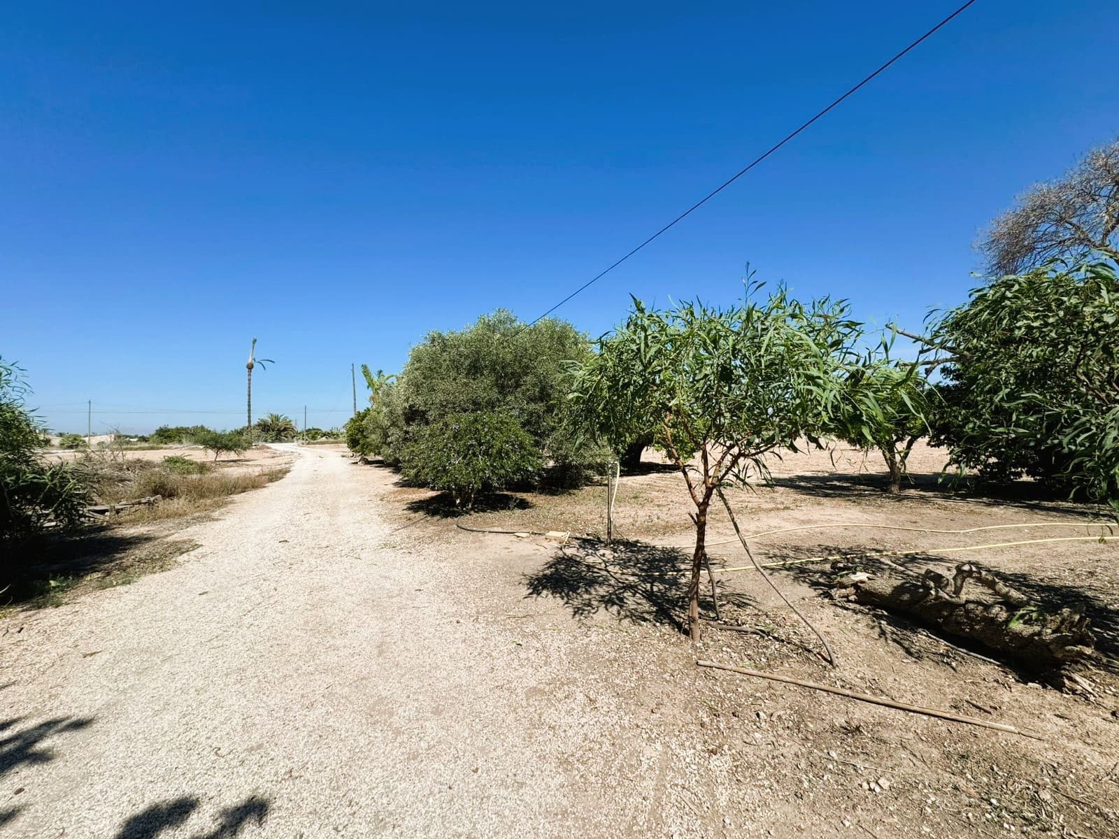 3 soveværelse Finca/Landehus til salg i La Hoya med garage - € 279.900 (Ref: 8420870)