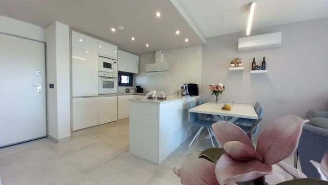 2 quarto Penthouse para venda em El Raso, Guardamar del Segura com piscina garagem - 309 900 € (Ref: 8488199)