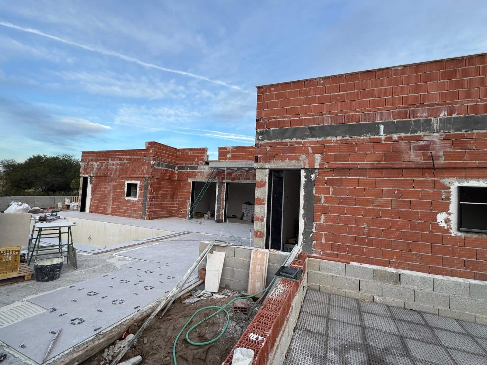 3 bedroom Villa for sale in San Fulgencio with pool garage - € 660,000 (Ref: 8754653)