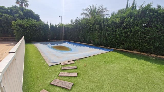 8 soveværelse Villa til salg i La Marina, Elche / Elx med swimmingpool garage - € 379.900 (Ref: 9064154)