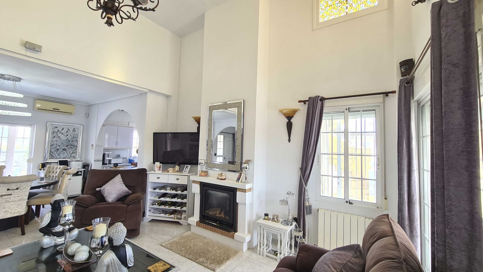 3 soveværelse Villa til salg i El Molar med swimmingpool garage - € 449.900 (Ref: 9099955)