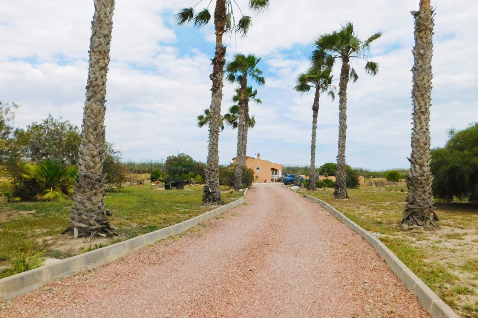 3 soveværelse Finca/Landehus til salg i Dolores med swimmingpool garage - € 499.000 (Ref: 9216771)