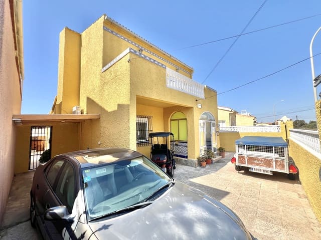 4 camera da letto Villa in vendita in La Marina, Elche / Elx con garage - 197.900 € (Rif: 9242541)