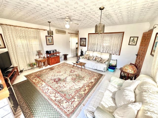 4 camera da letto Villa in vendita in La Marina, Elche / Elx con garage - 197.900 € (Rif: 9242541)