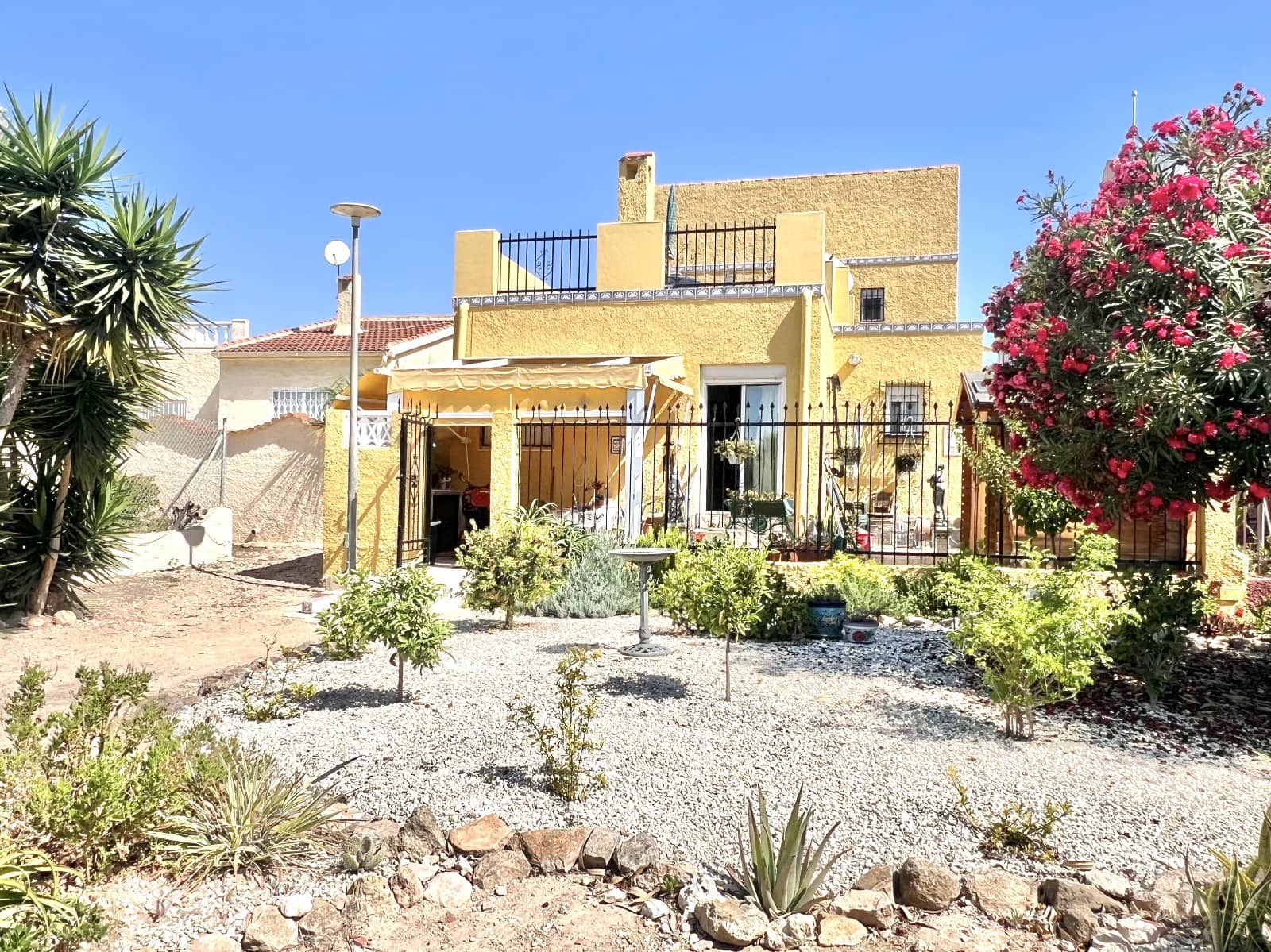 4 soveværelse Villa til salg i La Marina med garage - € 197.900 (Ref: 9242541)