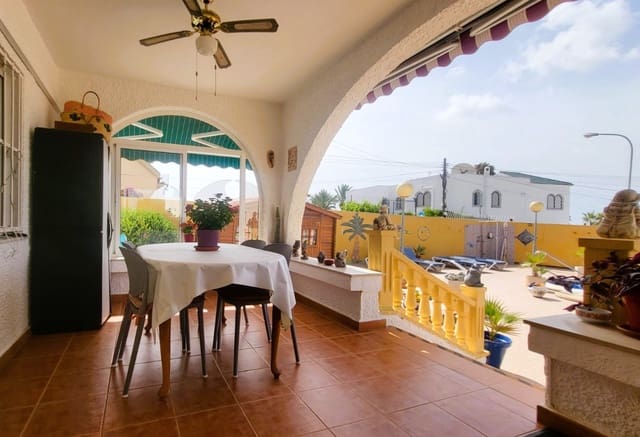 4 Zimmer Villa zu verkaufen in Ciudad Quesada, Rojales mit Pool Garage - 389.000 € (Ref: 9357911)