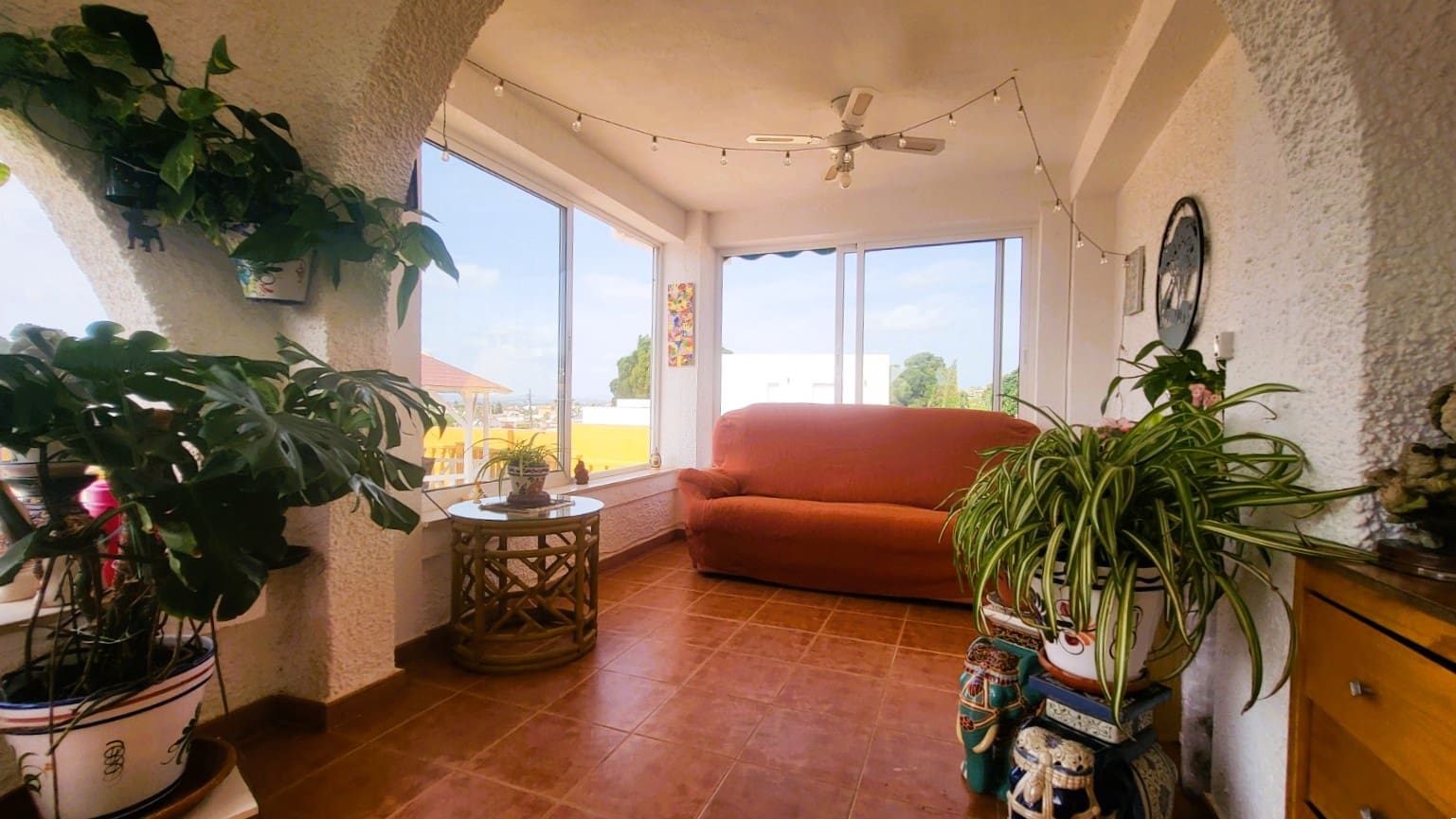 4 Zimmer Villa zu verkaufen in Ciudad Quesada mit Pool Garage - 389.000 € (Ref: 9357911)