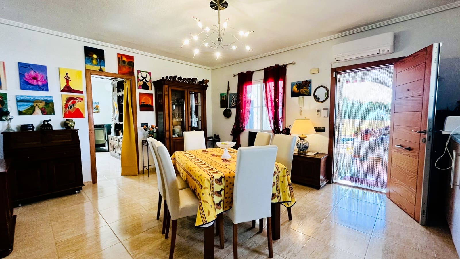 4 Zimmer Villa zu verkaufen in Ciudad Quesada mit Pool Garage - 389.000 € (Ref: 9357911)