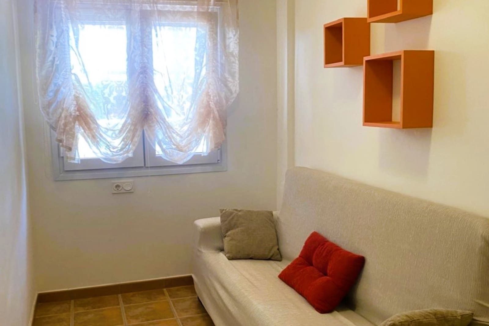 2 makuuhuone Bungalow myytävänä paikassa Pilar de la Horadada mukana uima-altaan 
autotalli - 234 900 € (Ref: 9360712)