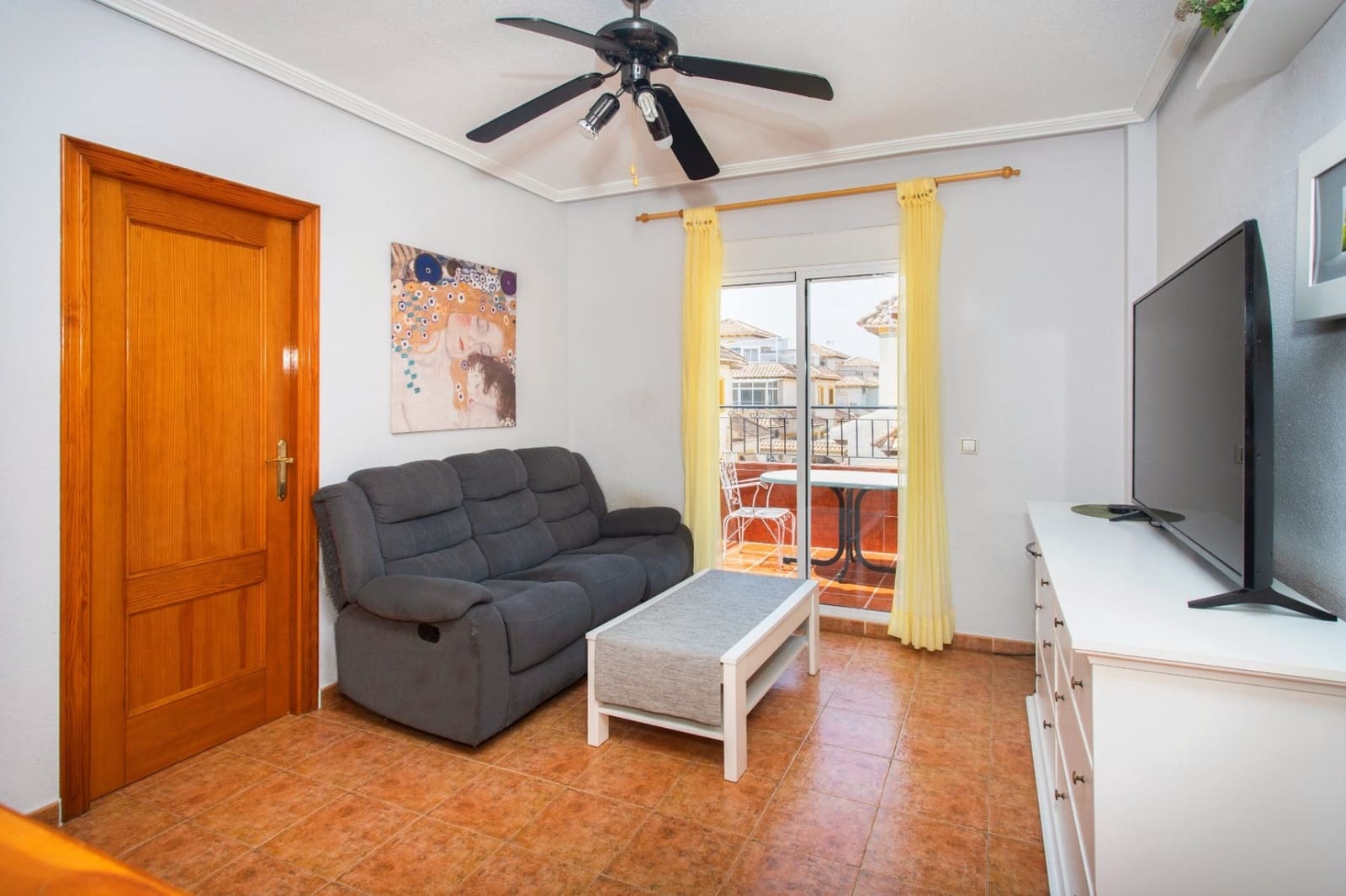 2 soverom Bungalow til salgs i Orihuela Costa med svømmebasseng - € 187 900 (Ref: 9383279)