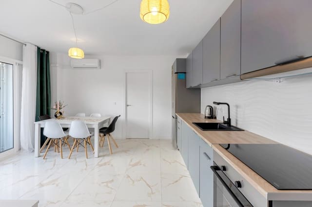 3 soveværelse Lejlighed til salg i La Mata, Torrevieja - € 198.900 (Ref: 9396763)