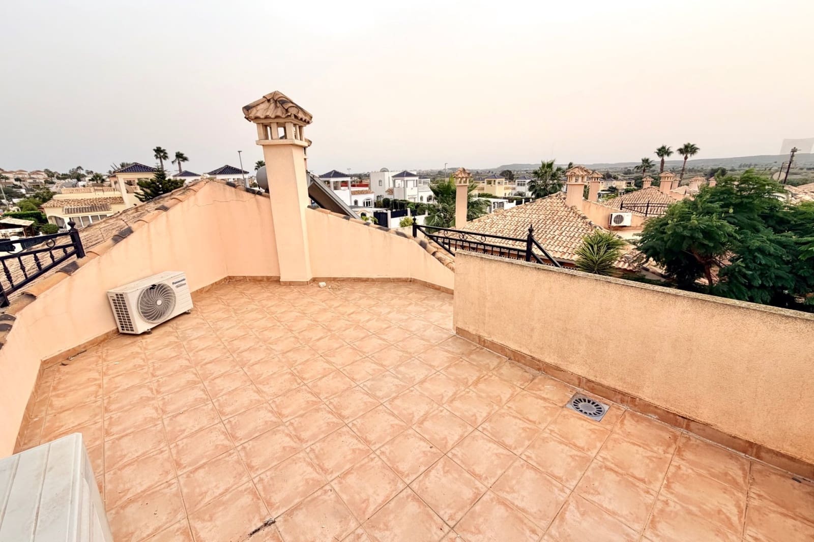 3 soveværelse Villa til salg i La Marina med swimmingpool garage - € 359.999 (Ref: 9428813)