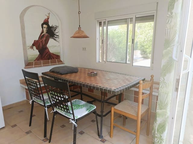 Chalet de 3 habitaciones en La Marina, Elche / Elx en venta con piscina garaje - 475.000 € (Ref: 9499888)