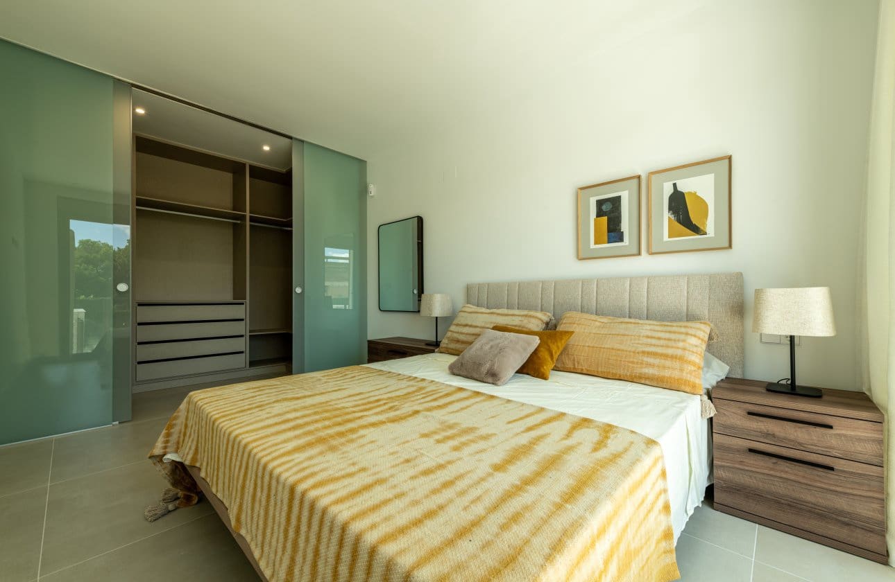 3 quarto Moradia para venda em Pinar de Campoverde com piscina - 825 000 € (Ref: 9731299)
