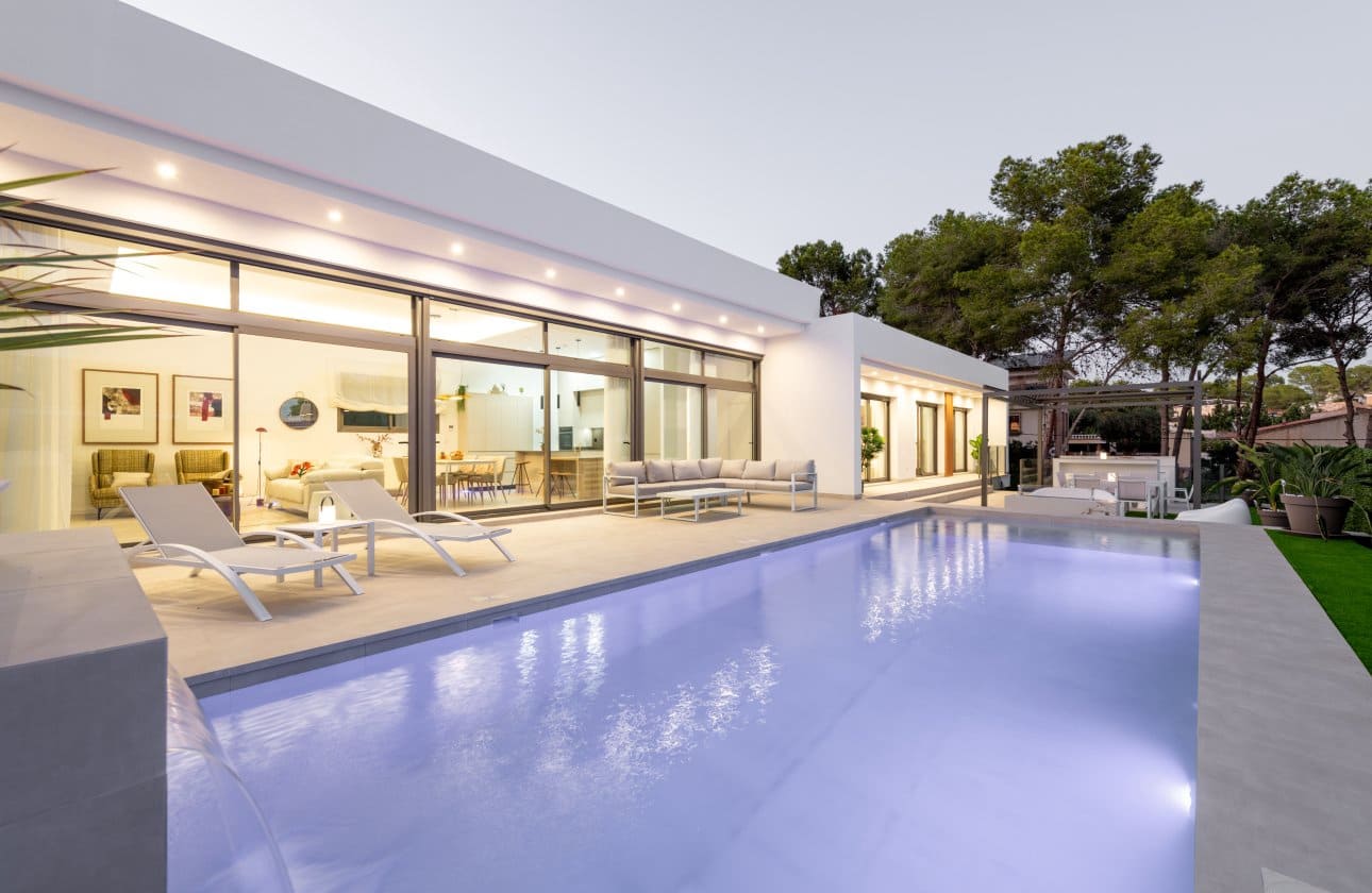 3 quarto Moradia para venda em Pinar de Campoverde com piscina - 825 000 € (Ref: 9731299)