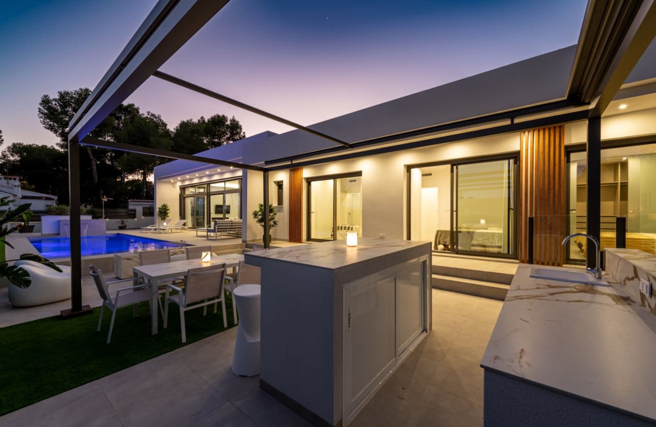 3 quarto Moradia para venda em Pinar de Campoverde com piscina - 825 000 € (Ref: 9731299)