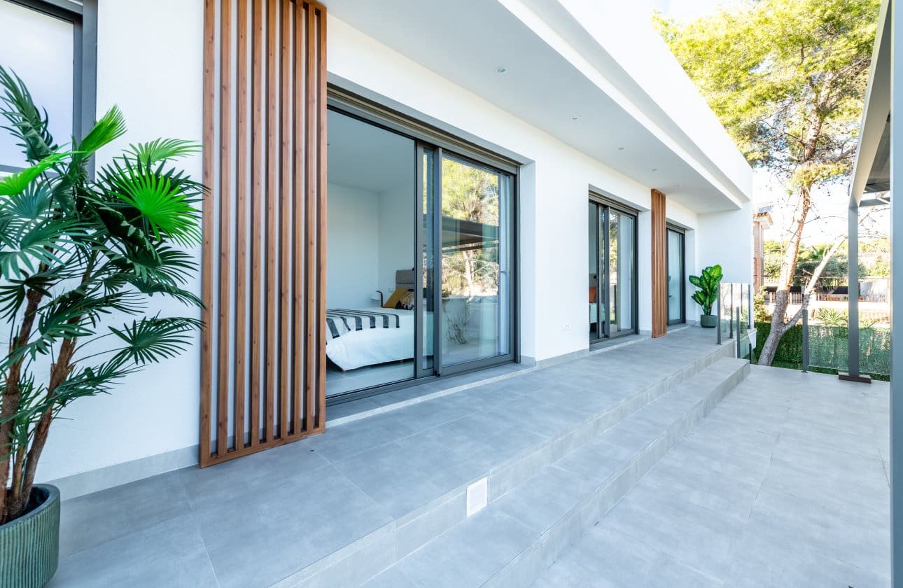 3 quarto Moradia para venda em Pinar de Campoverde com piscina - 825 000 € (Ref: 9731299)