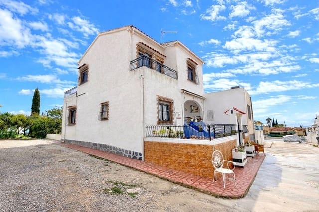 3 bedroom Villa for sale in La Marina, Elche / Elx - € 158,900 (Ref: 9731300)