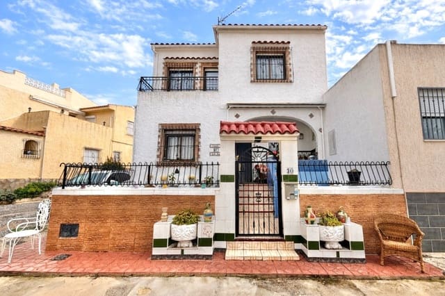 3 bedroom Villa for sale in La Marina, Elche / Elx - € 158,900 (Ref: 9731300)