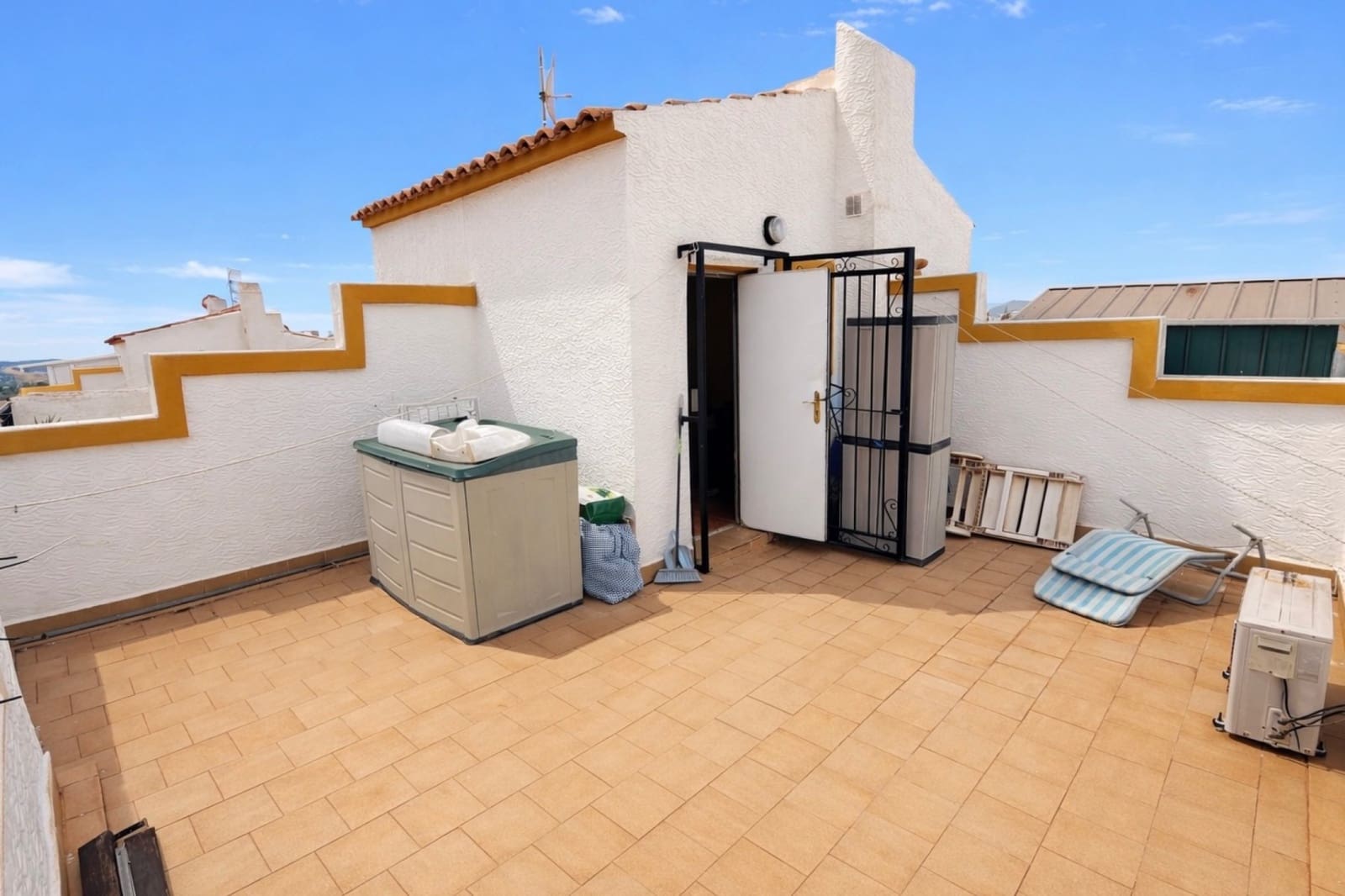 3 soverom Villa til salgs i La Marina med svømmebasseng garasje - € 191 900 (Ref: 9731302)