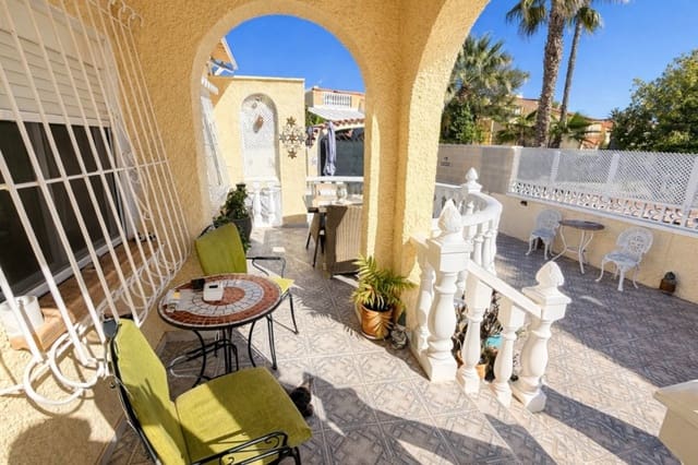 3 chambre Villa/Maison à vendre à La Marina, Elche / Elx avec piscine garage - 229 900 € (Ref: 9731303)