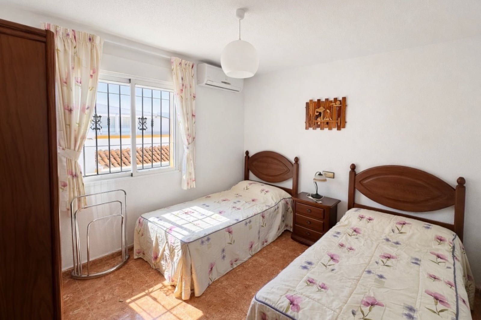 4 soverom Villa til salgs i La Marina med svømmebasseng garasje - € 194 900 (Ref: 9731304)