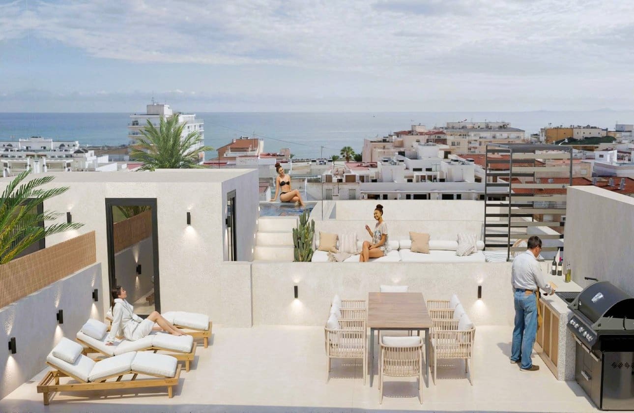 2 slaapkamer Strandappartement te koop in Torrevieja met zwembad - € 198.000 (Ref: 9731313)