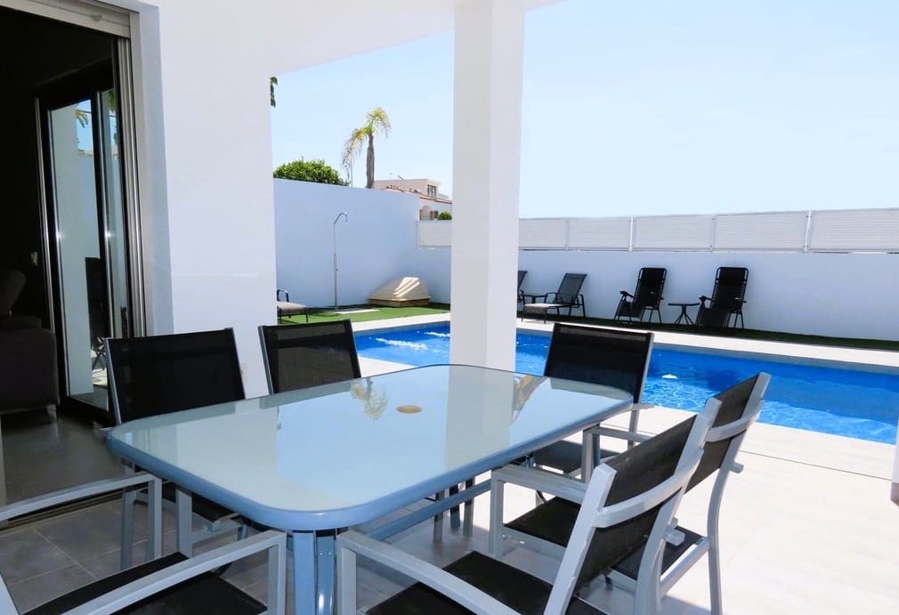 3 chambre Villa/Maison à vendre à La Marina avec piscine garage - 449 900 € (Ref: 9731314)