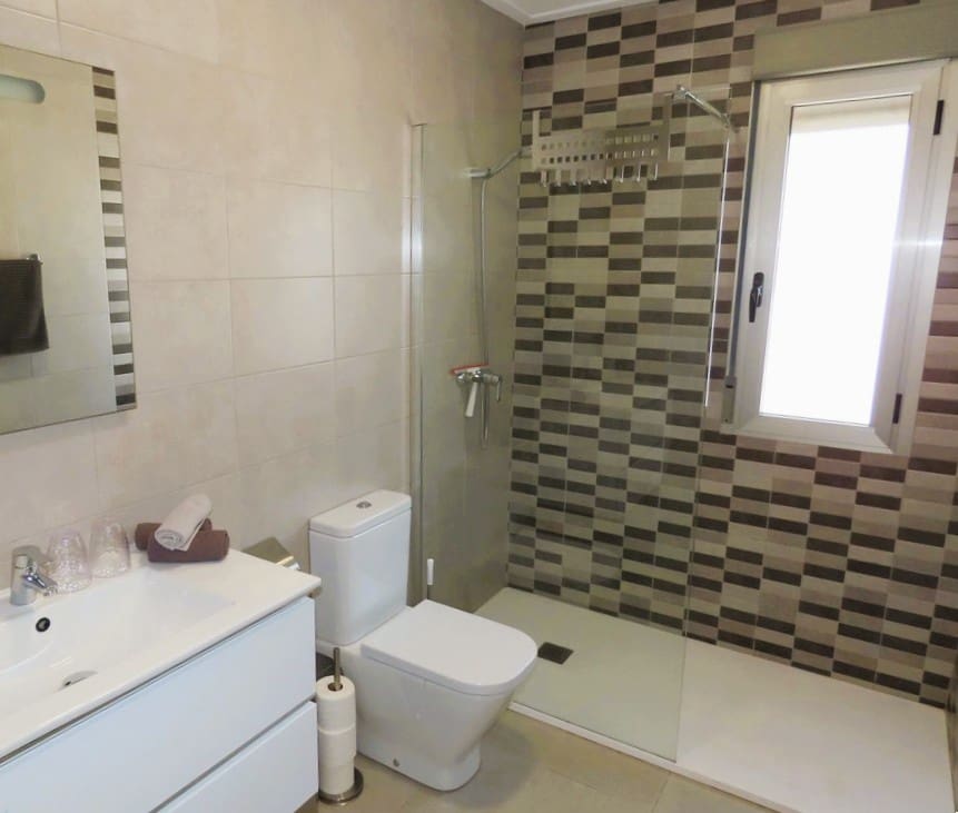 3 chambre Villa/Maison à vendre à La Marina avec piscine garage - 449 900 € (Ref: 9731314)