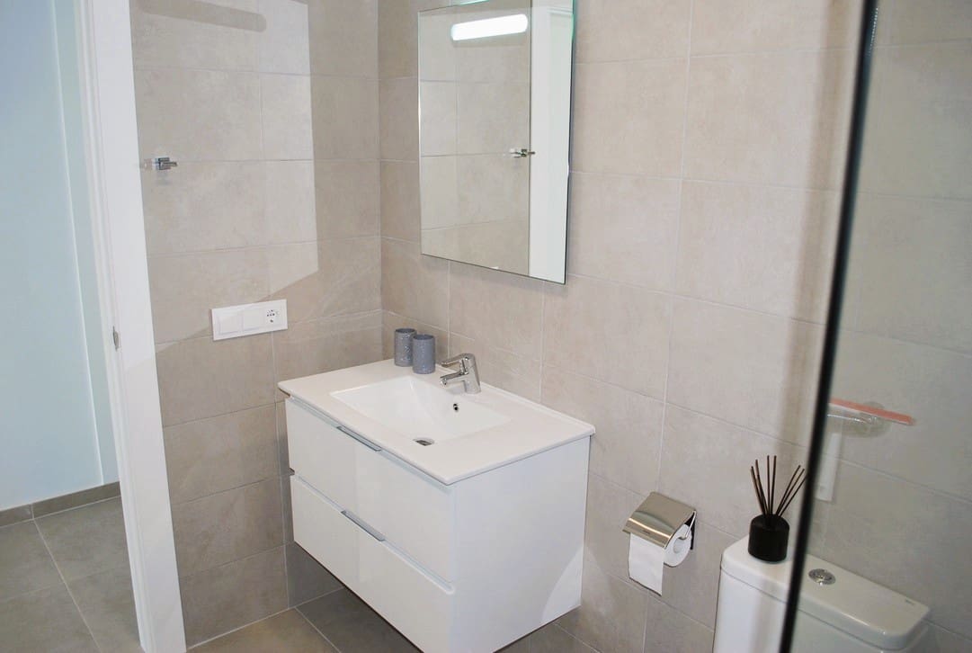 3 chambre Villa/Maison à vendre à La Marina avec piscine garage - 449 900 € (Ref: 9731314)