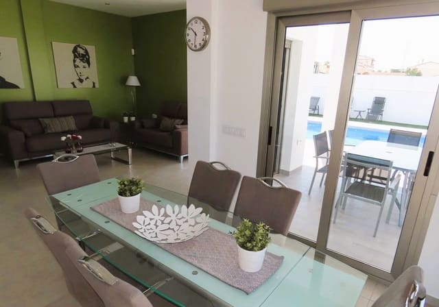 3 chambre Villa/Maison à vendre à La Marina, Elche / Elx avec piscine garage - 449 900 € (Ref: 9731314)