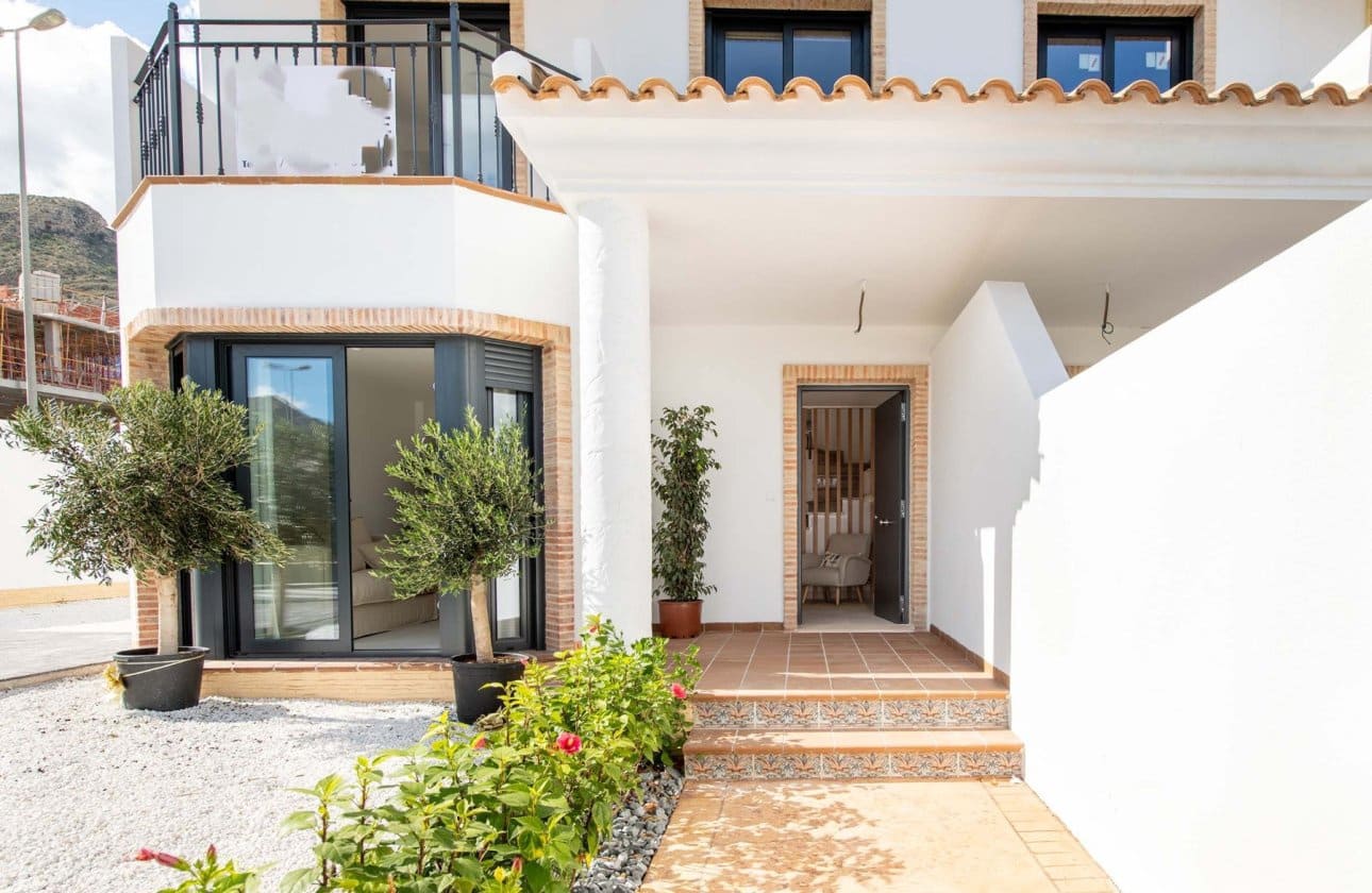 3 Zimmer Doppelhaus zu verkaufen in Cox mit Pool Garage - 209.000 € (Ref: 9731316)
