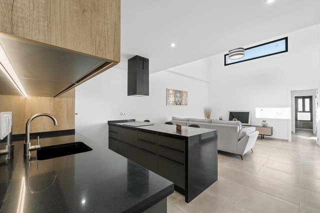 3 bedroom Villa for sale in Daya Nueva with pool garage - € 380,000 (Ref: 9731317)