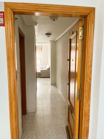 Apartamento de 3 habitaciones en Playa del Cura, Torrevieja en venta con piscina garaje - 184.900 € (Ref: 9731318)