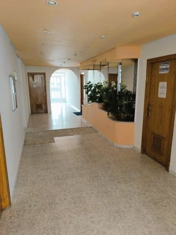 Apartamento de 3 habitaciones en Playa del Cura, Torrevieja en venta con piscina garaje - 184.900 € (Ref: 9731318)