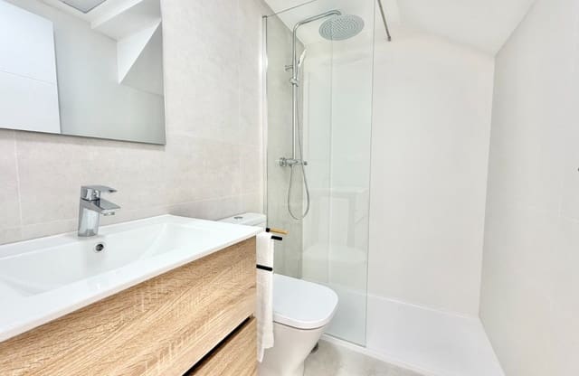 3 sypialnia Dom szeregowy na sprzedaż w Cox z basenem - 219 000 € (Ref: 9731330)
